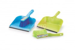 COSMOS BRUSH WITH DUST PAN